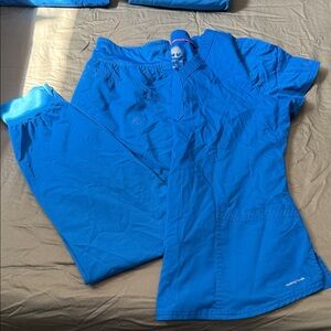 Healing Hands Blue Scrub Set